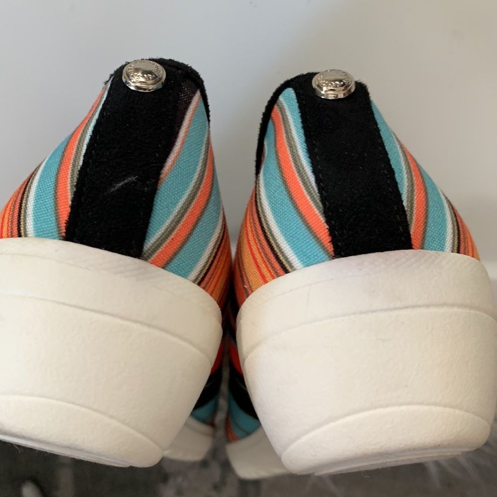 NWOT AK Sport Slip-on Shoes - Picture 3 of 8